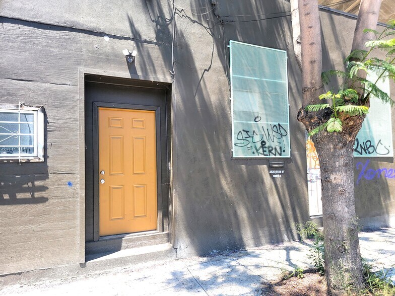 More Photos Of 2315-2325 Jesse St, Los Angeles Warehouse For Sale