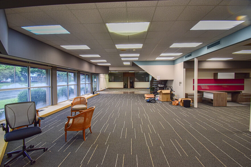 More Photos Of , Tuscaloosa Unknown For Sale