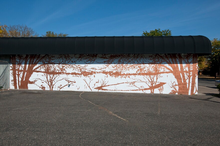 More Photos Of 3206 Bloomington Ave, Minneapolis Manufacturing For Sale