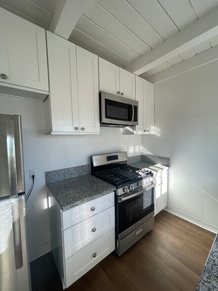 More Photos Of 27 Topeka Ave, San Jose Apartments For Sale