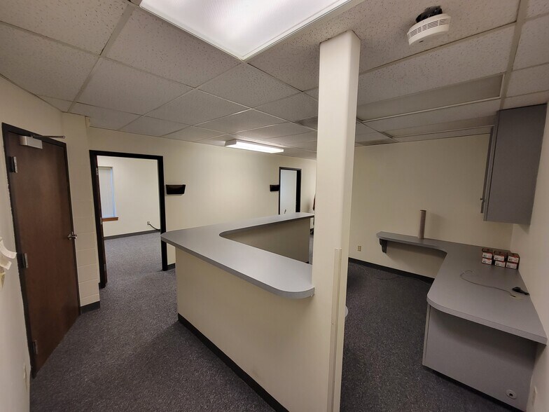 More Photos Of 4205 State St, Bismarck Medical For Sale