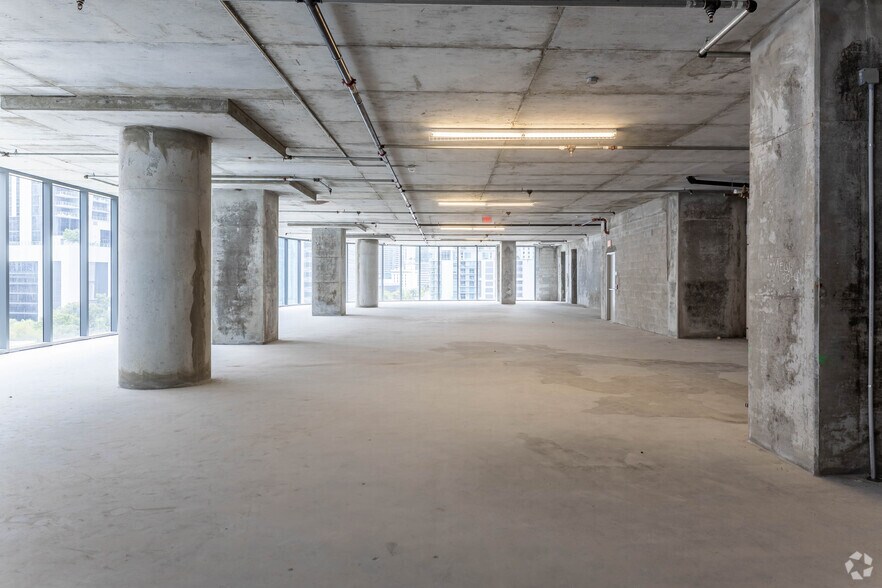 More Photos Of 25 SW 9th St, Miami Office Residential For Sale