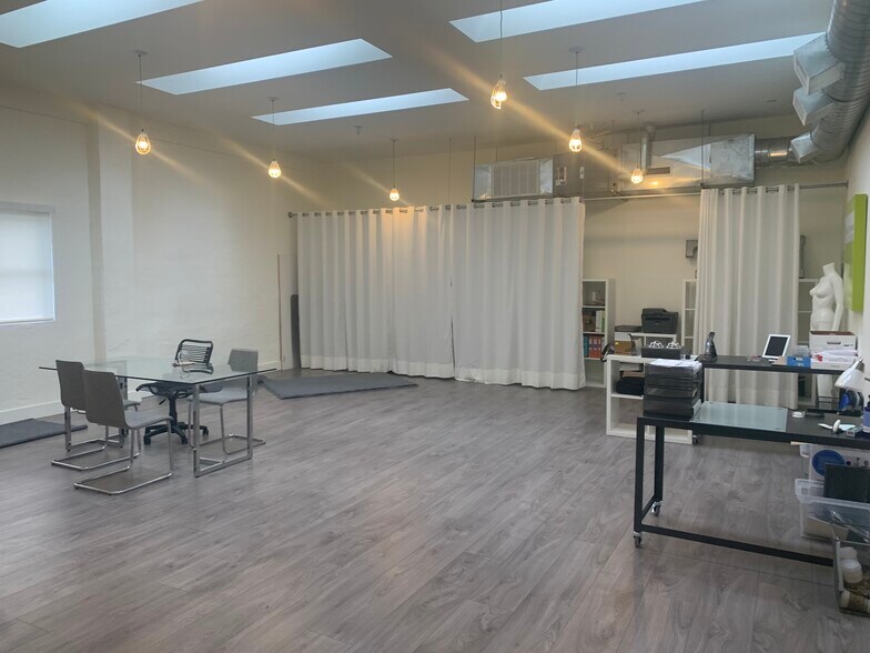 More Photos Of 1599 Sir Francis Drake Blvd, Fairfax Freestanding For Lease