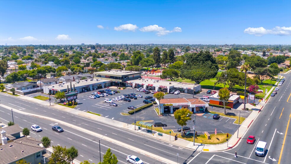 Primary Photo Of 5237-5263 Paramount Blvd, Lakewood Storefront For Sale