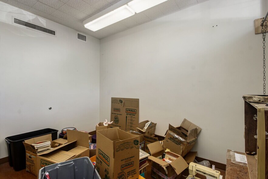 More Photos Of 1503 Oak St, Jacksonville Medical For Sale