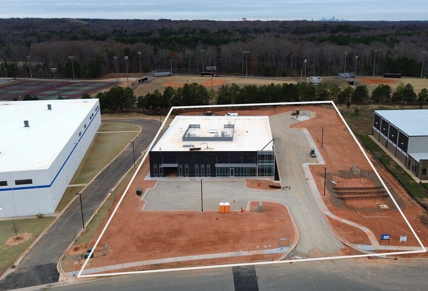 More Photos Of 10701 Clear Creek Commerce Dr, Charlotte Warehouse For Lease