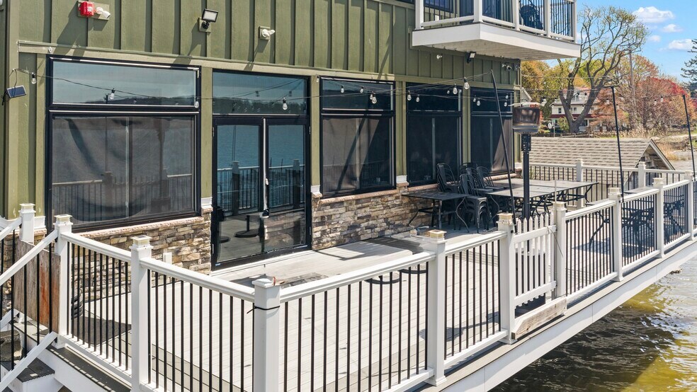 More Photos Of 97 Sand Shore Rd, Budd Lake Restaurant For Sale