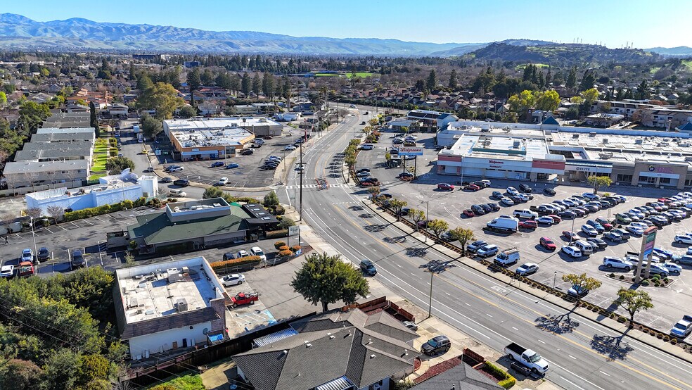 More Photos Of 1395 Stanwood Dr, San Jose Fast Food For Sale