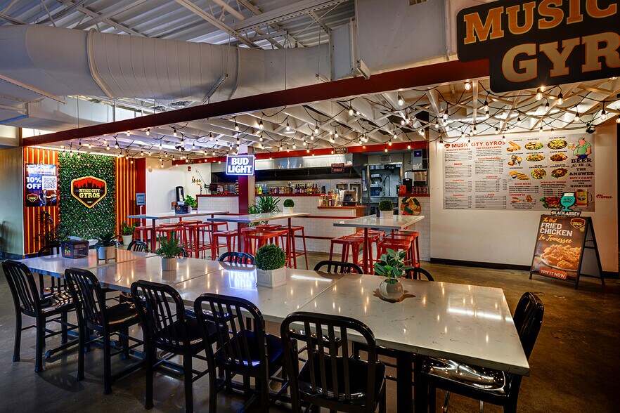 More Photos Of 975 Main St, Nashville Restaurant For Sale