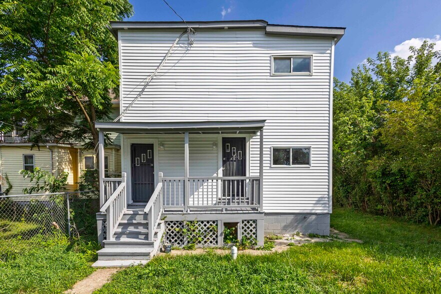 More Photos Of 553 Belmont St, Detroit Apartments For Sale