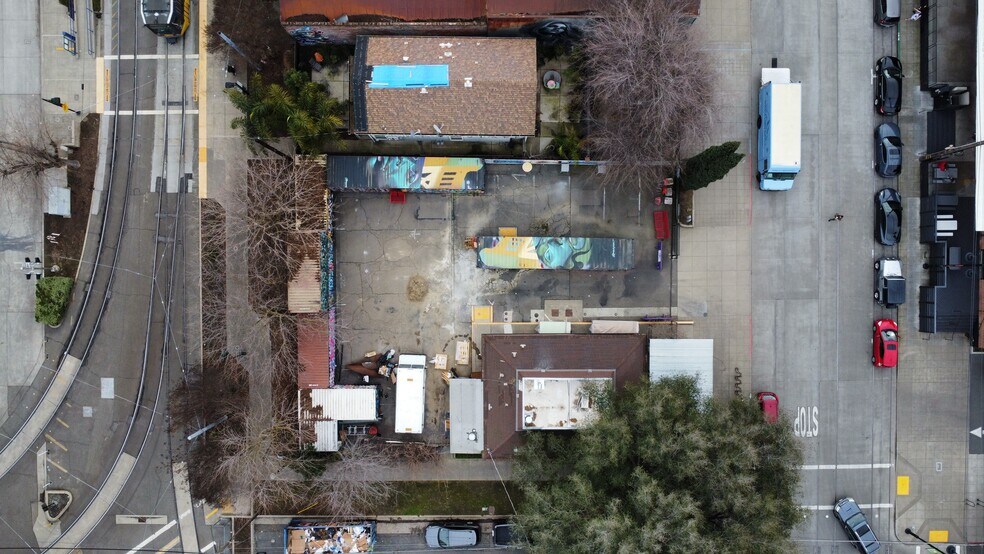 More Photos Of 1201 R St, Sacramento Restaurant For Sale