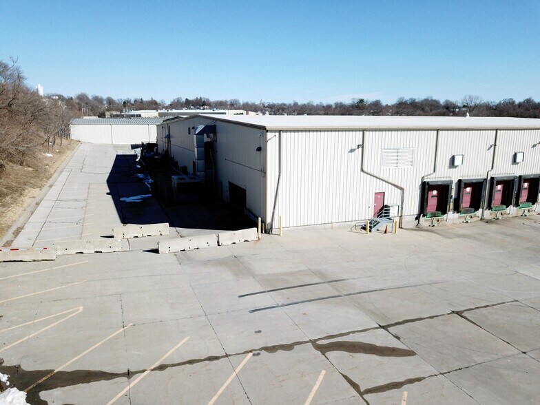 More Photos Of 4808 G St, Omaha Food Processing For Sale