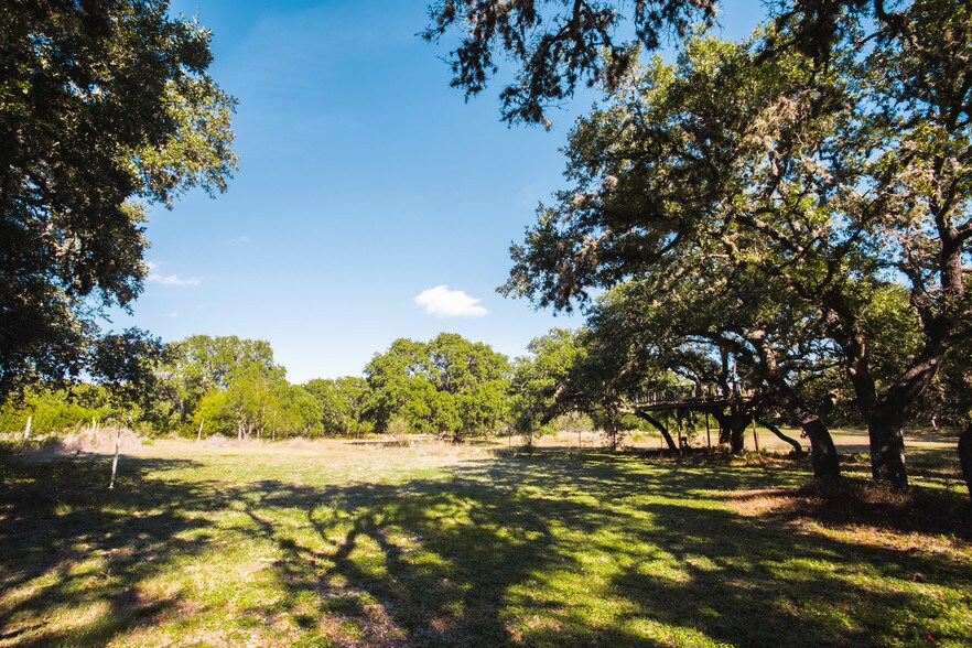 More Photos Of 7087 Dietz Elkhorn Rd, Boerne Land For Sale