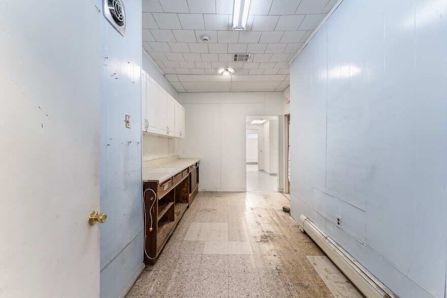 More Photos Of 600 Kennedy Blvd, Union City Apartments For Lease