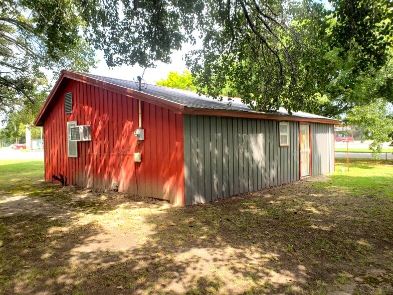 More Photos Of 306 Easton St. St, Allen Office Residential For Sale