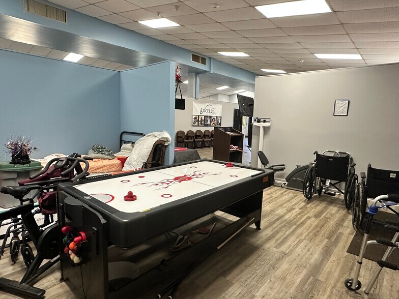 More Photos Of 504 Martin Luther King Jr Dr, Greensboro Daycare Center For Sale