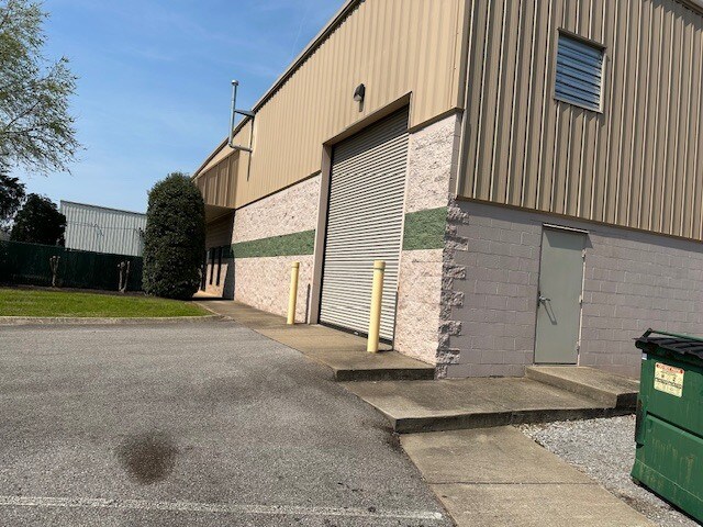 More Photos Of 1109 Stones River Ct, La Vergne Warehouse For Lease