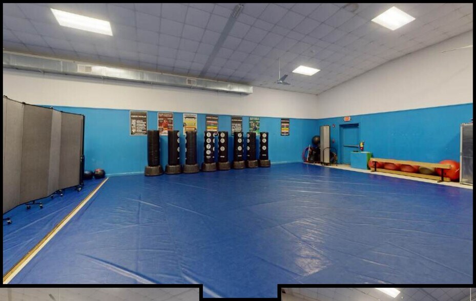 More Photos Of , Columbus Flex For Sale