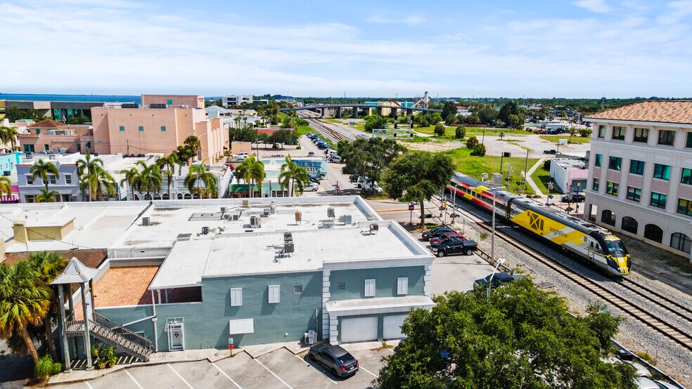 More Photos Of 108 N Depot Dr, Fort Pierce Office Residential For Lease