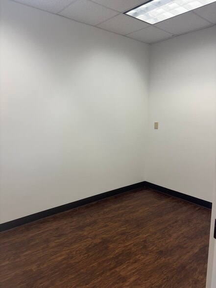 More Photos Of 4735 E 91st St, Tulsa Medical For Lease