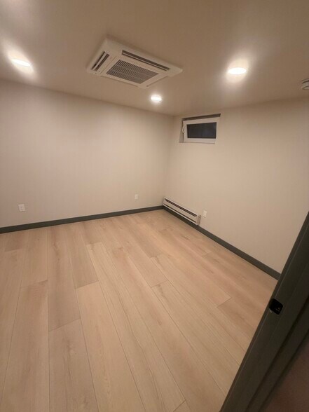 More Photos Of 3755 S Broadway, Englewood Office For Lease