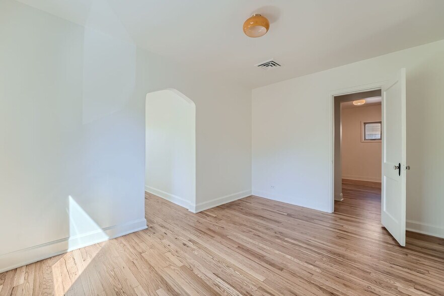 More Photos Of 3180 Meade St, Denver Storefront Retail Residential For Lease