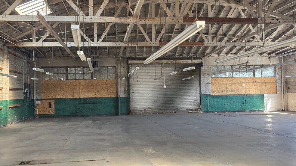 More Photos Of 155 W Commercial St, Pomona Unknown For Lease