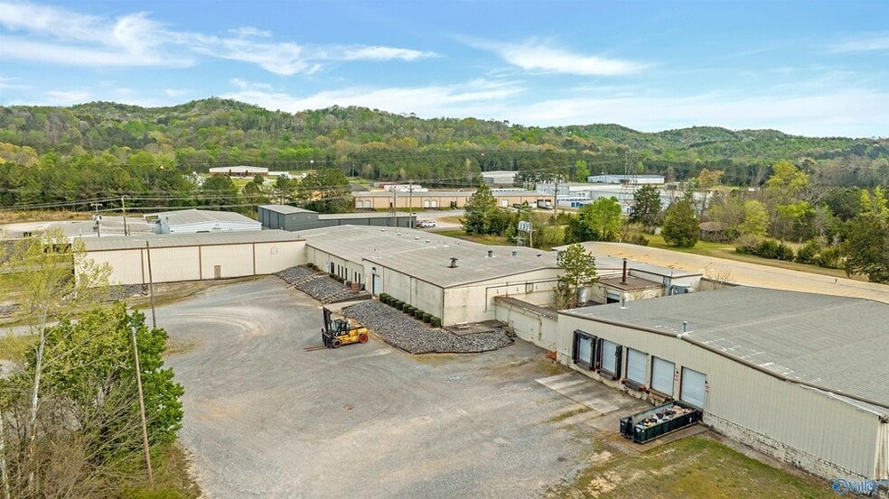 More Photos Of 1800 Airport Rd W, Fort Payne Industrial For Sale