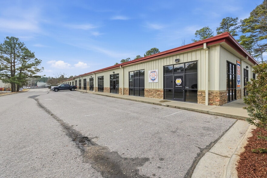 More Photos Of 3201 Northside Dr, Raleigh Light Distribution For Lease