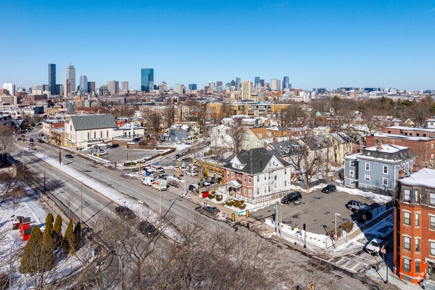 More Photos Of 196-200 Warren St, Roxbury Funeral Home For Sale