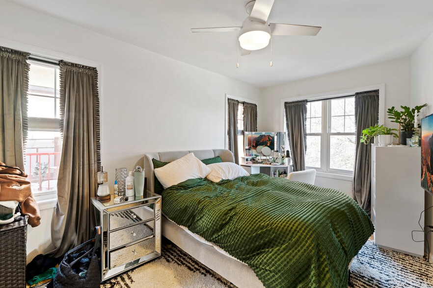 More Photos Of 383 Broad St, Bloomfield Storefront Retail Residential For Sale