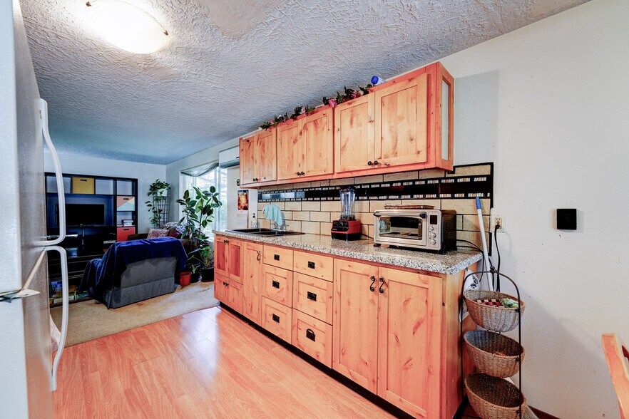 More Photos Of 611 SE 139th Ave, Portland Apartments For Sale