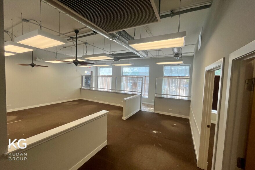 More Photos Of 3559 N Milwaukee Ave, Chicago Apartments For Lease