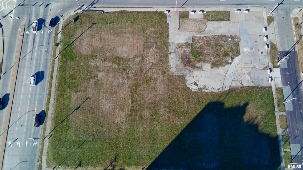 More Photos Of 1506 N Knoxville Ave, Peoria Land For Sale