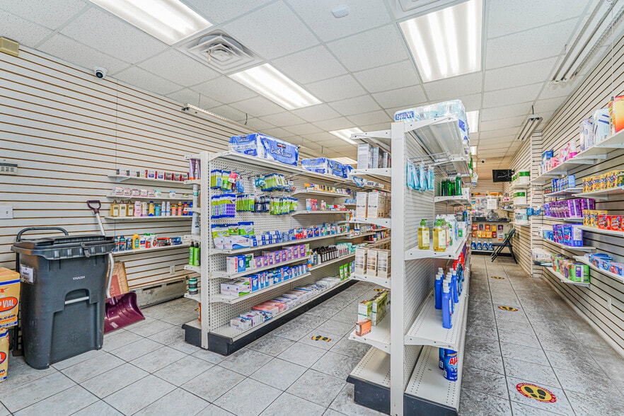 More Photos Of 174 Avenue O, Brooklyn Storefront Retail Residential For Sale