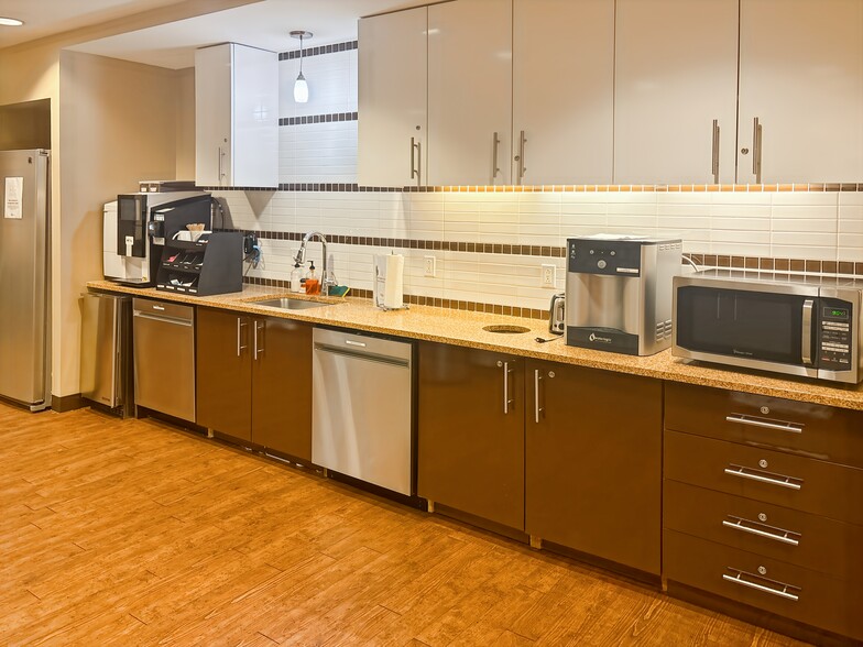 More Photos Of 263 Tresser Blvd, Stamford Coworking Space
