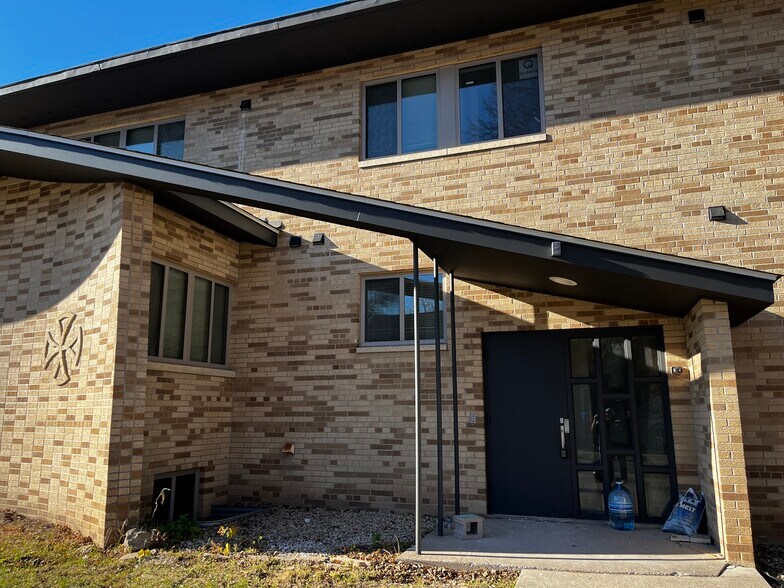 More Photos Of 480 8th St, Red Wing Apartments For Sale