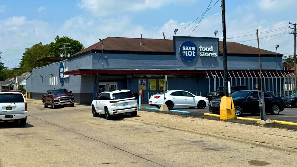 Primary Photo Of 15001 Houston Whittier St, Detroit Freestanding For Sale