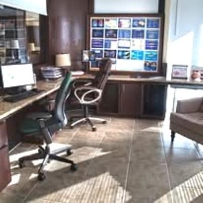 More Photos Of 300 State St E, Oldsmar Medical For Sale