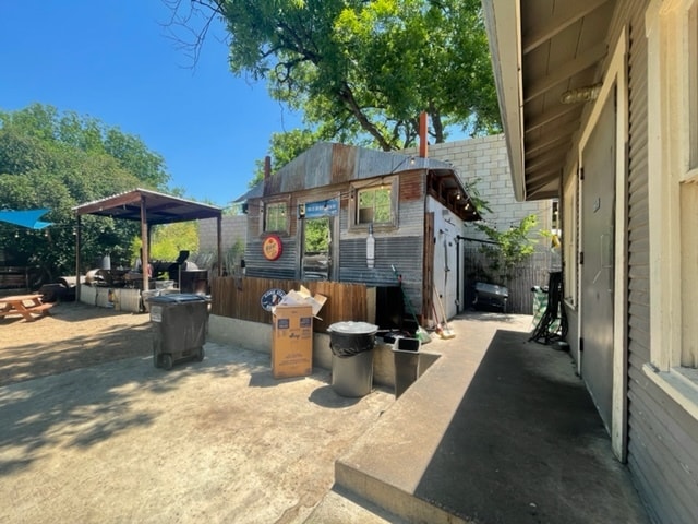 More Photos Of 511 E Grayson St, San Antonio Restaurant For Lease