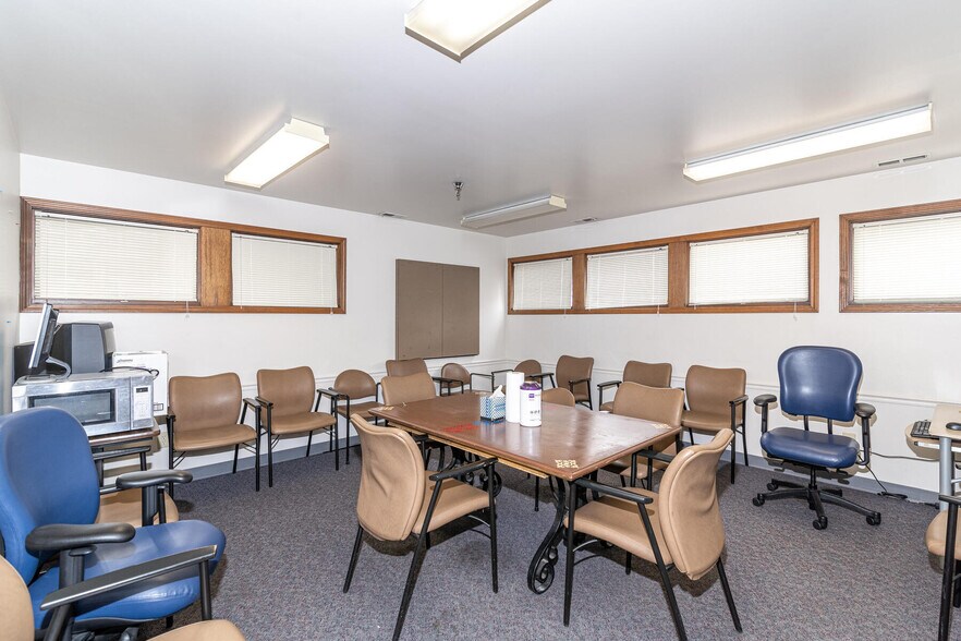 More Photos Of 1640 N Ritter Ave, Indianapolis Medical For Sale