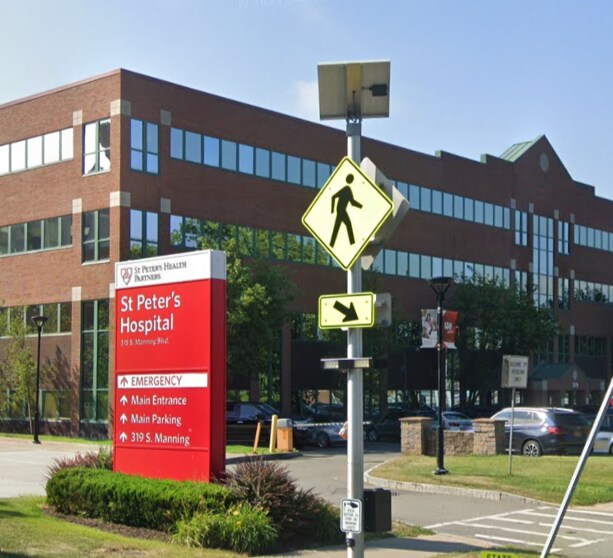 More Photos Of 319 S Manning Blvd, Albany Medical For Lease