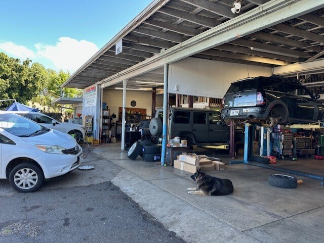 More Photos Of 3135 Lower Kula Rd, Kula Storefront Retail Office For Sale