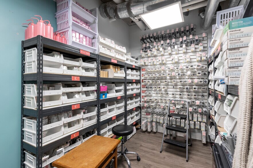 More Photos Of 50 St Thomas St, St. Albert Apartments For Sale