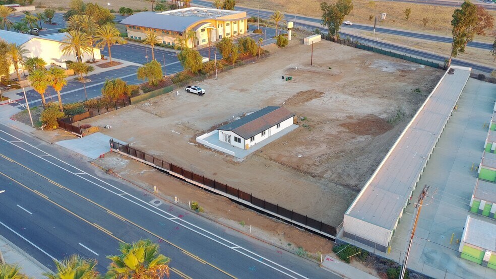 Primary Photo Of 21320 Box Springs Rd, Moreno Valley Auto Dealership For Lease
