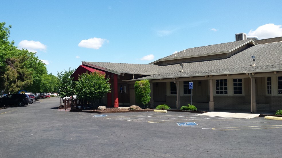 Primary Photo Of 1300 McHenry Ave, Modesto Restaurant For Sale
