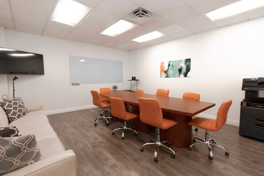 More Photos Of 593 Route 6, Mahopac Storefront Retail Office For Lease