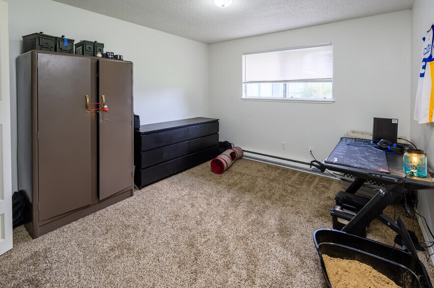 More Photos Of 2125 SW Xero Ln, Redmond Apartments For Sale