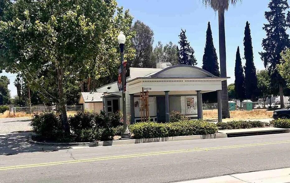 More Photos Of 24770 Washington Ave, Murrieta Restaurant For Sale
