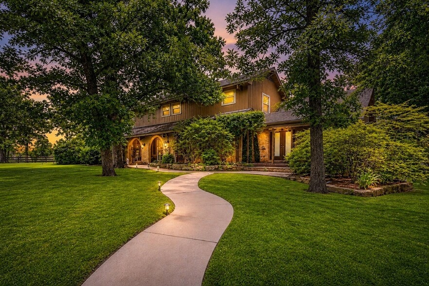 Primary Photo Of 8450 Prine Ln, Magnolia Light Distribution For Sale